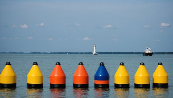 Bouées maritimes : des solutions innovantes pour naviguer sûr